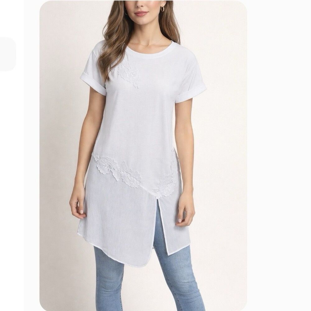 Akemi + Kin Anthropologie White Floral Chiffon Layered Tunic Top XS Short Sleeve